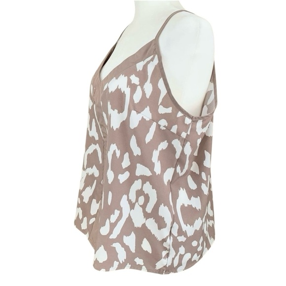 SHEIN Camisole - Picture 7 of 9